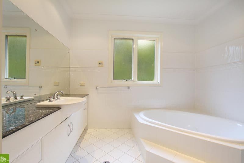 88 College Avenue, BLACKBUTT NSW 2529, Blackbutt - Thumbnail 6