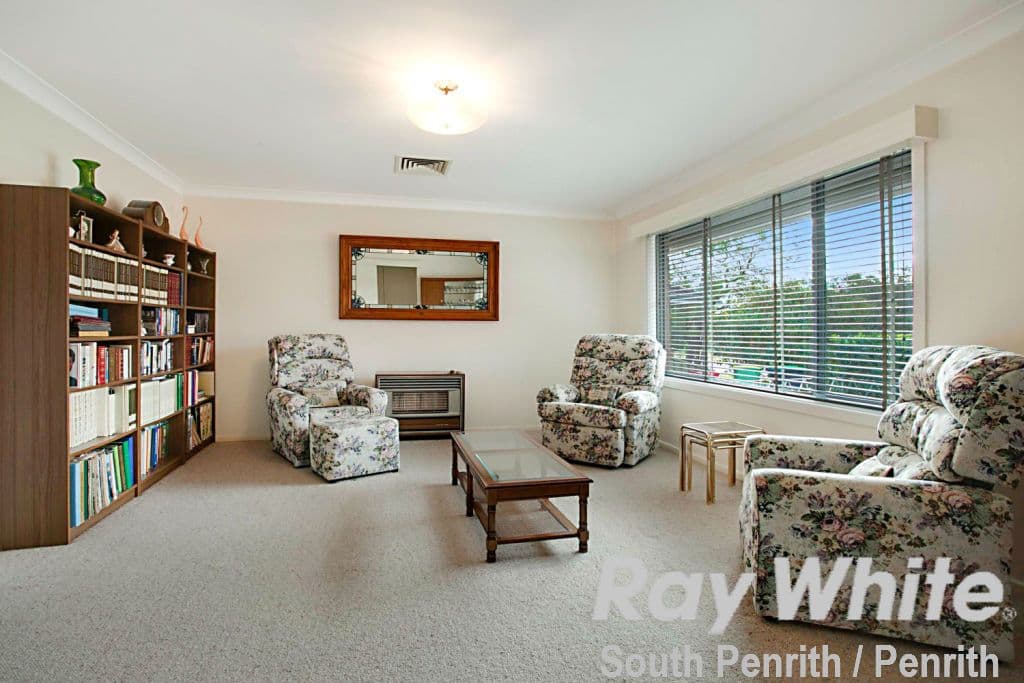 4 Kennedy Drive, South Penrith - Thumbnail 2