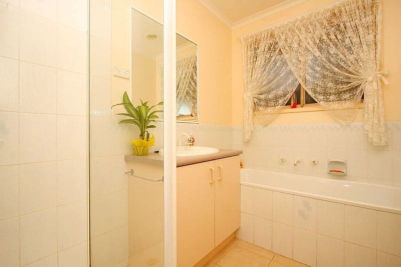 46 Bandara Circuit, Spring Farm, NSW, 2570, Spring Farm - Thumbnail 5
