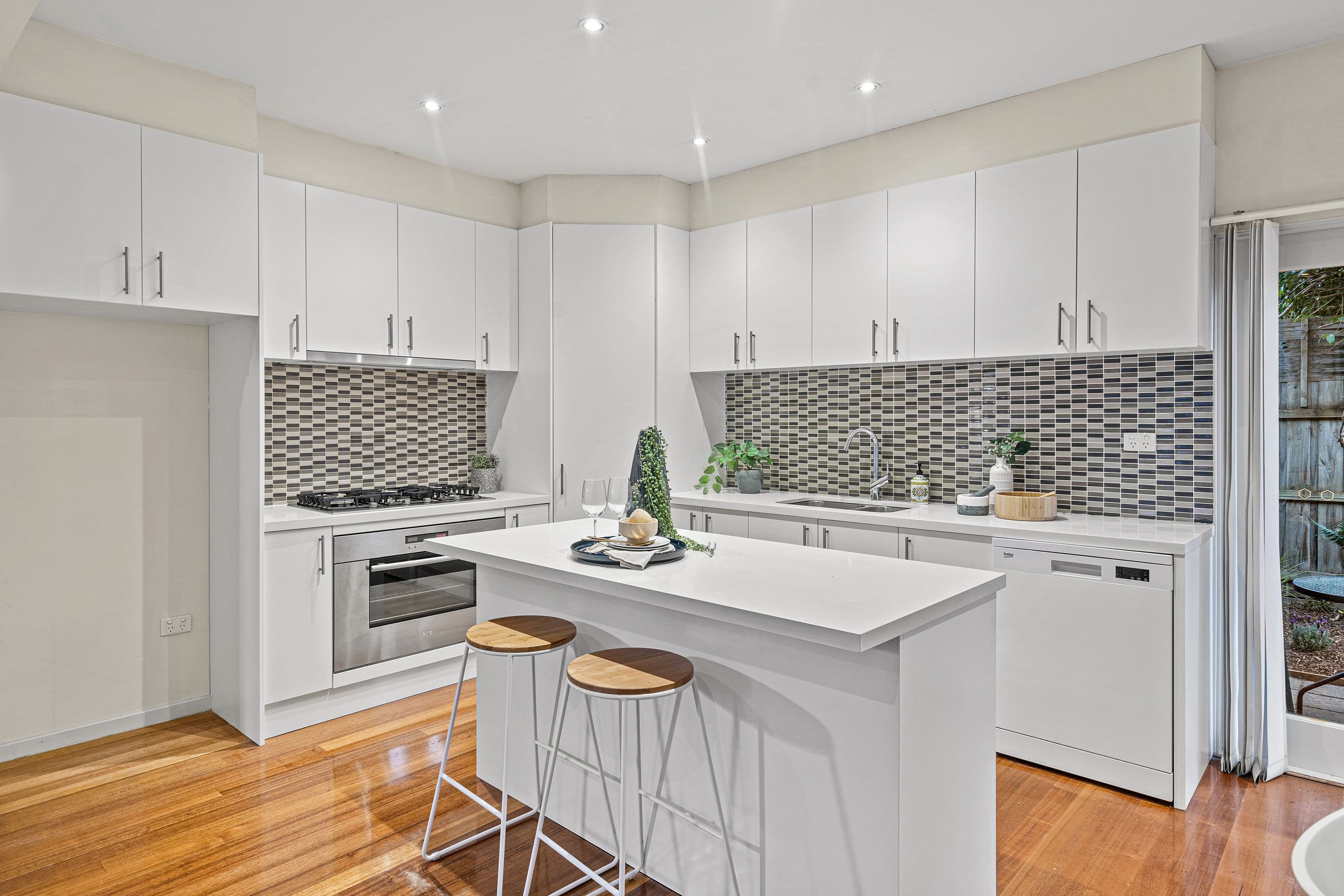 17 Montana Avenue, Mulgrave VIC 3170, Mulgrave - Thumbnail 4