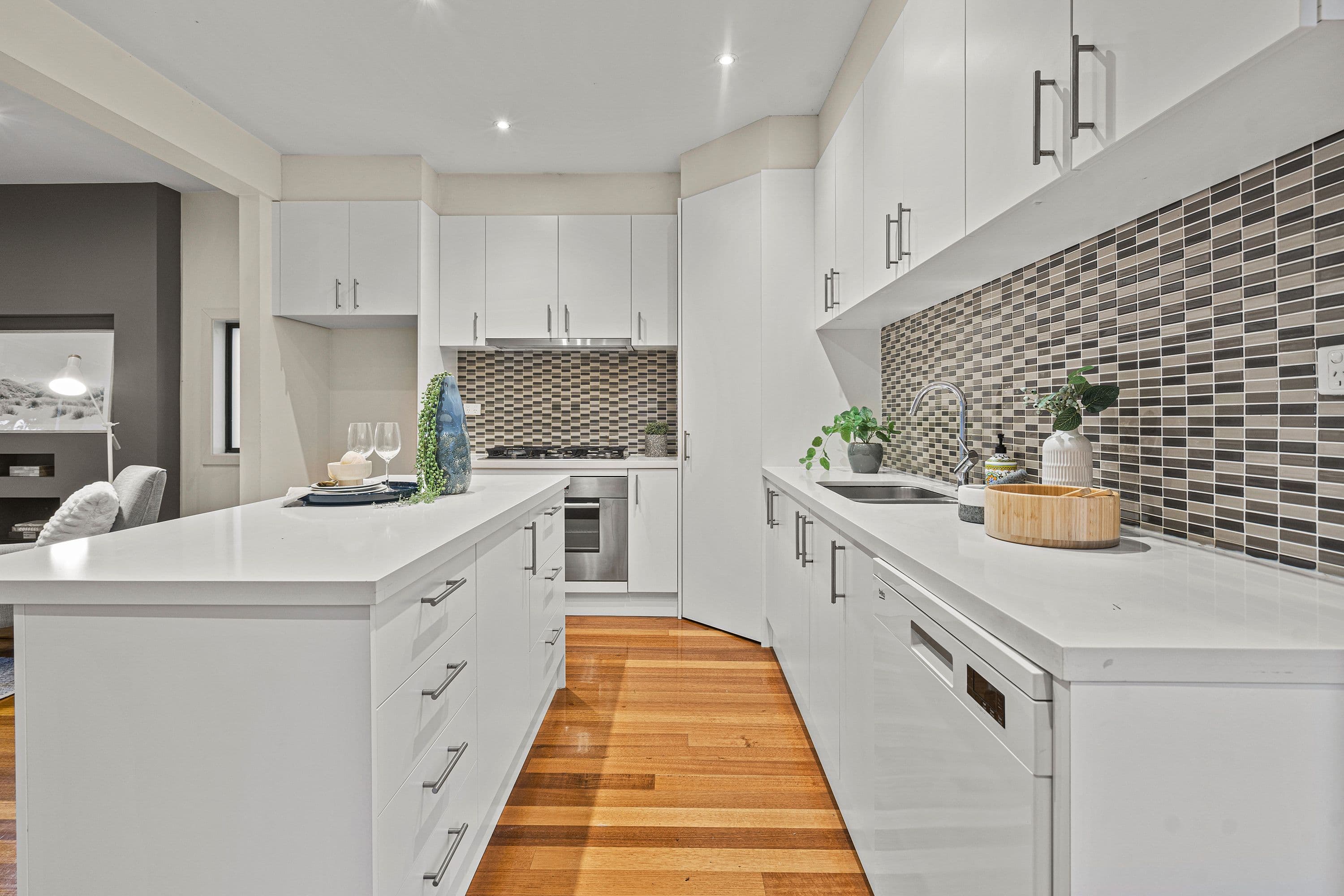 17 Montana Avenue, Mulgrave VIC 3170, Mulgrave - Thumbnail 5