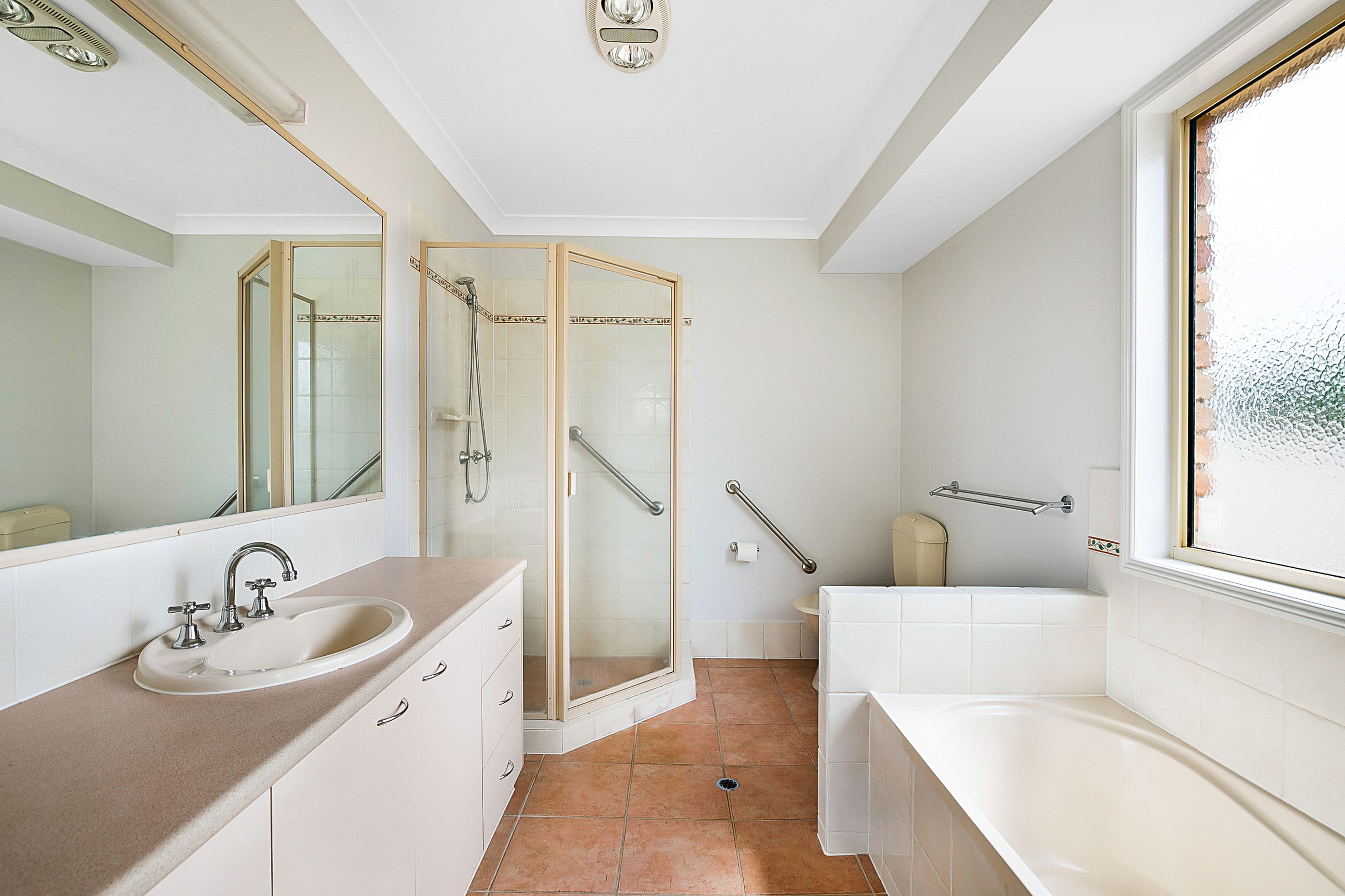 3 Dahlia Court, Middle Ridge QLD 4350, Middle Ridge - Thumbnail 6