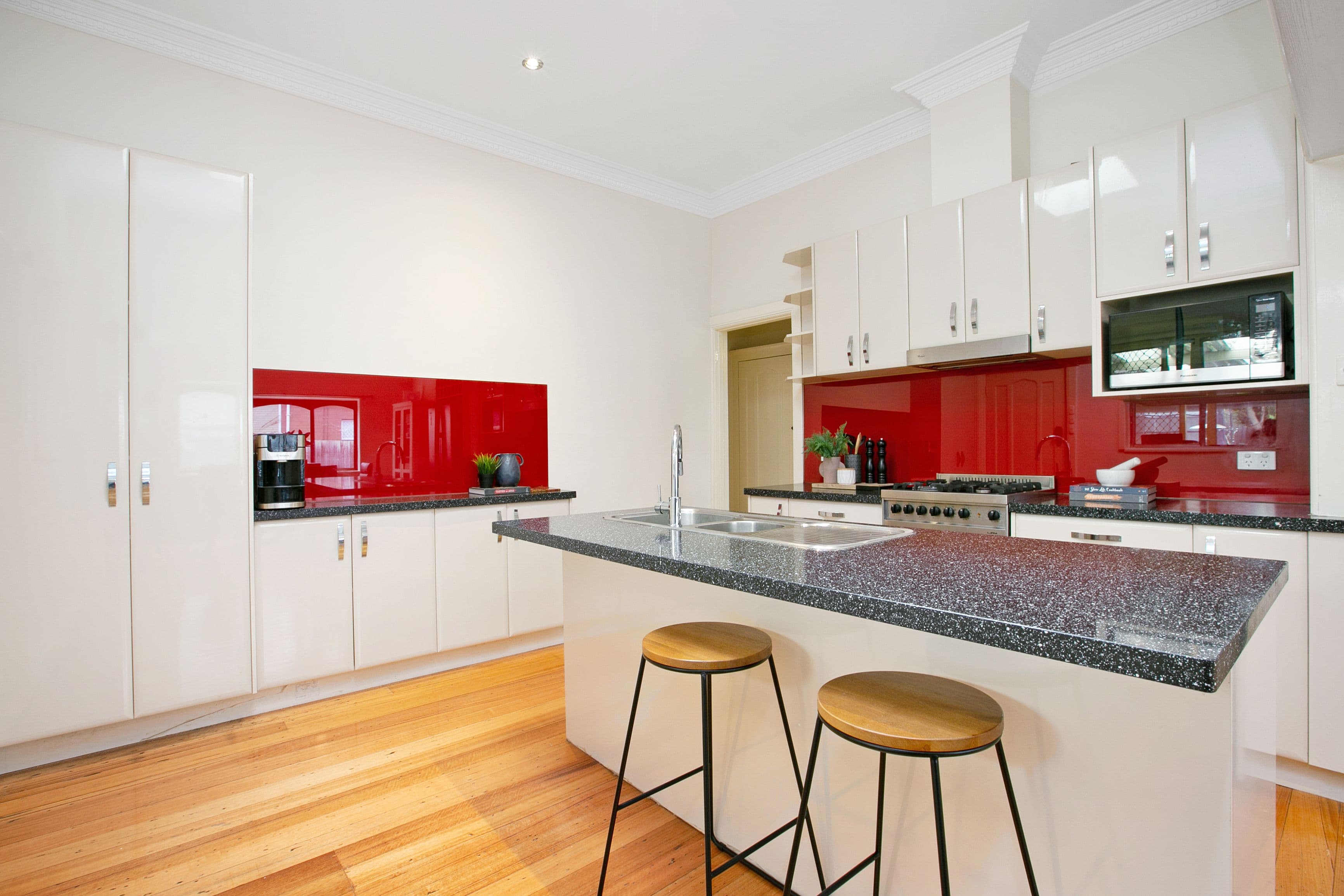 142 Murray Road, Preston VIC 3072, Preston - Thumbnail 4