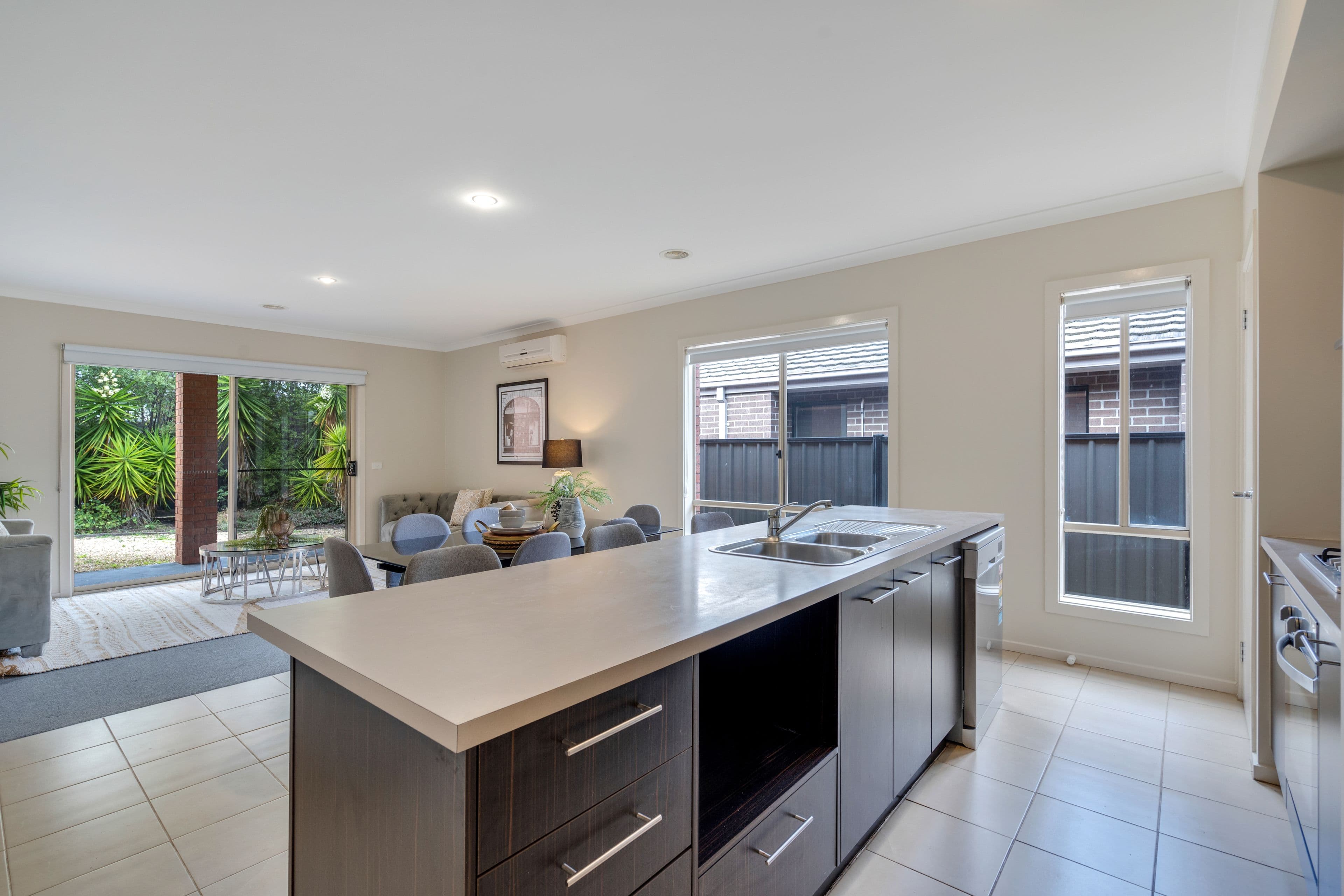 12 Humber Street, Craigieburn VIC 3064, Craigieburn - Thumbnail 5