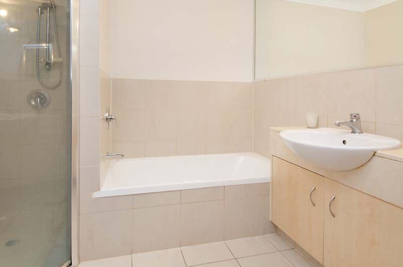 99 Gregory Terrace, Spring Hill QLD 4000, Spring Hill - Thumbnail 4
