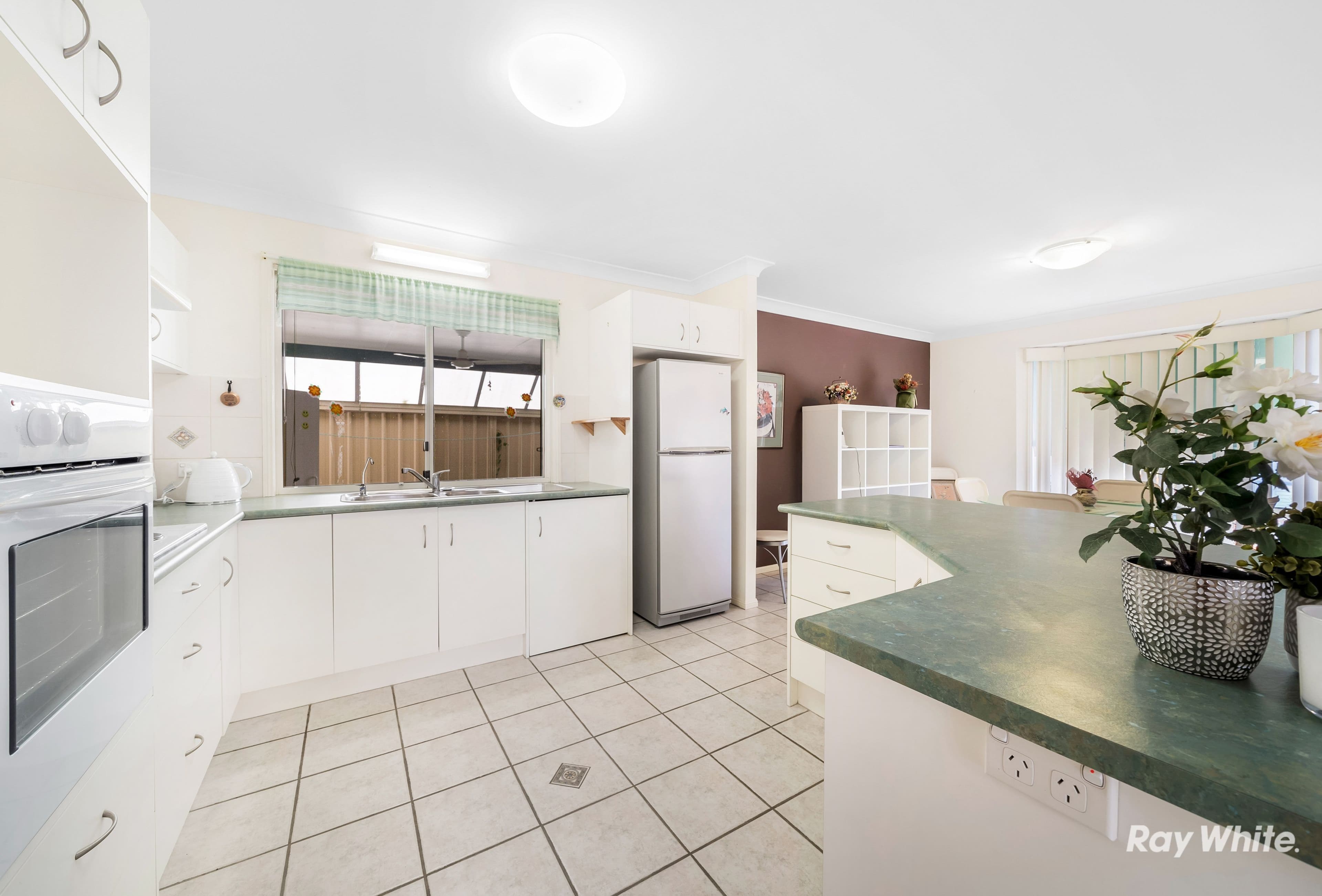 196 Logan Street, Eagleby QLD 4207, Eagleby - Thumbnail 2