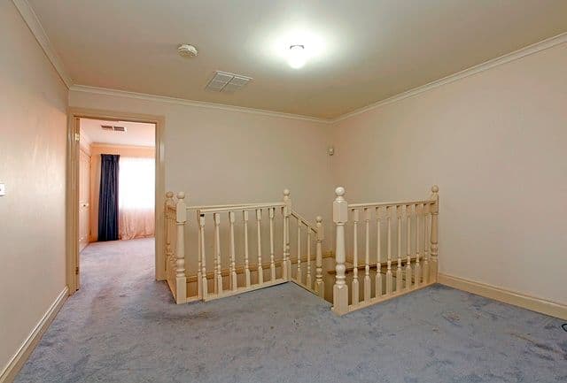 8 Leichardt Crescent, RESERVOIR VIC 3073, Reservoir - Thumbnail 5