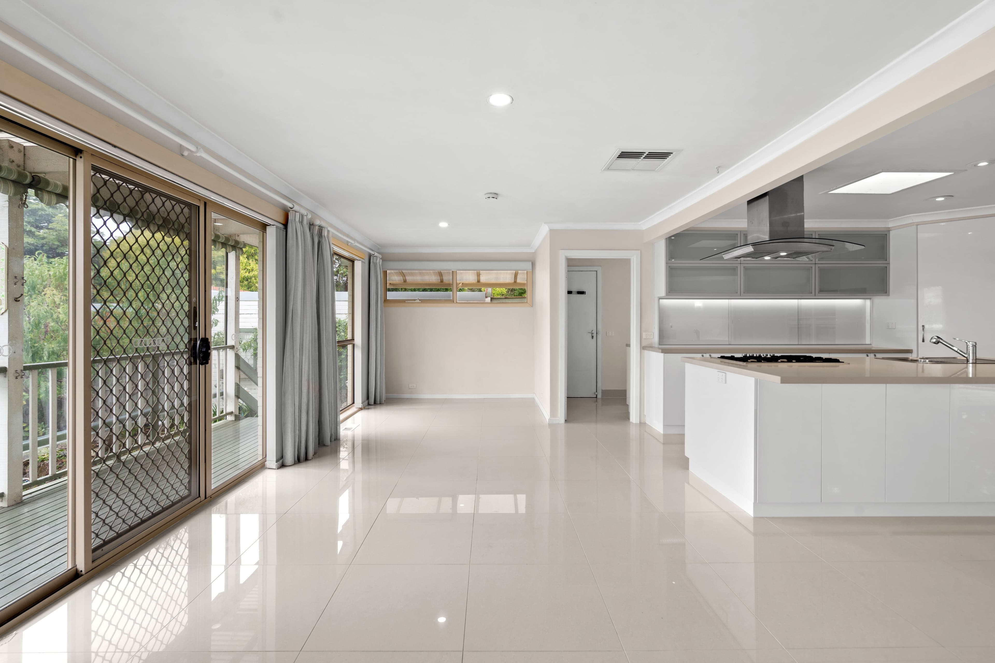 22 Tate Avenue, Wantirna South VIC 3152, Wantirna South - Thumbnail 5