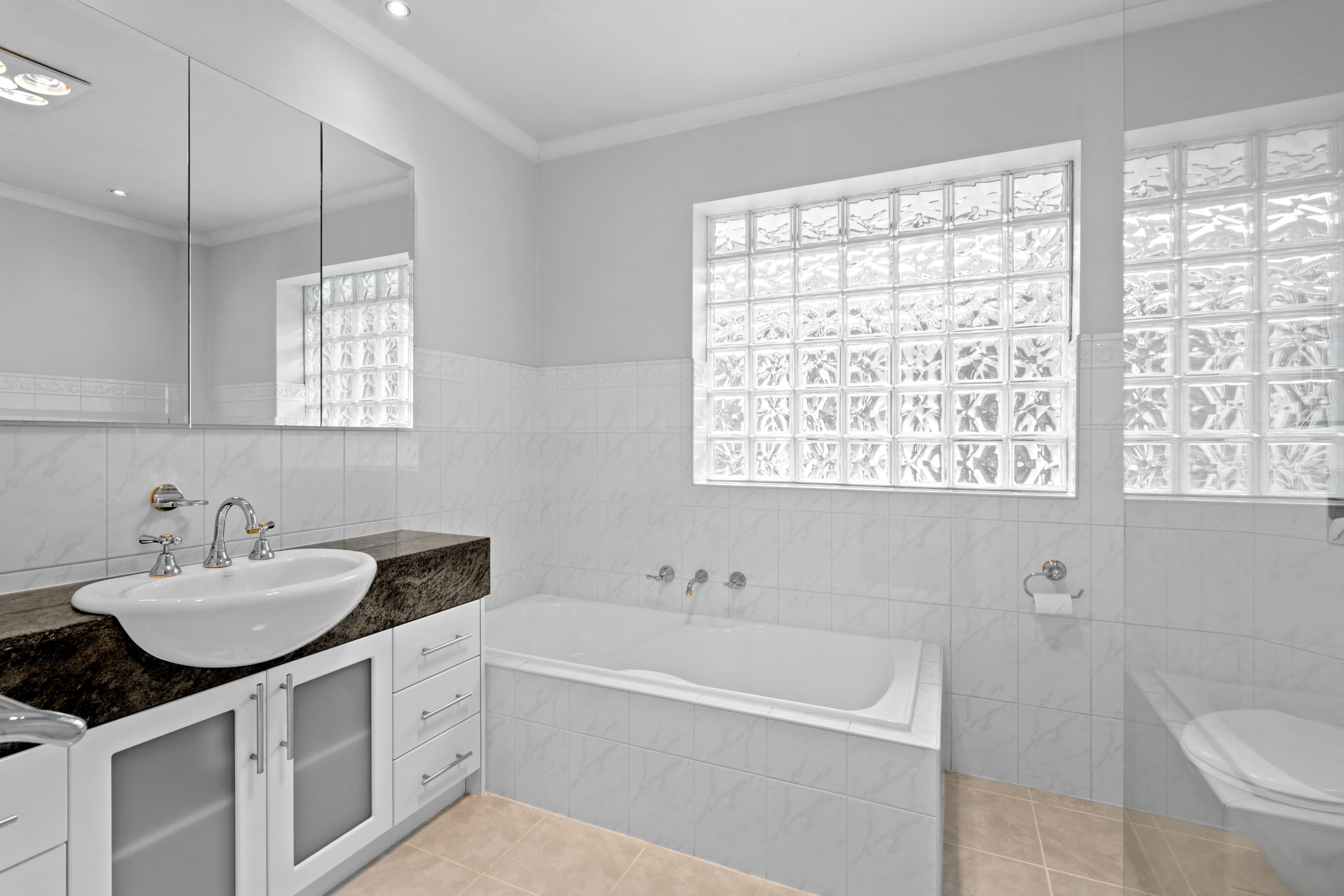 22 Tate Avenue, Wantirna South VIC 3152, Wantirna South - Thumbnail 7