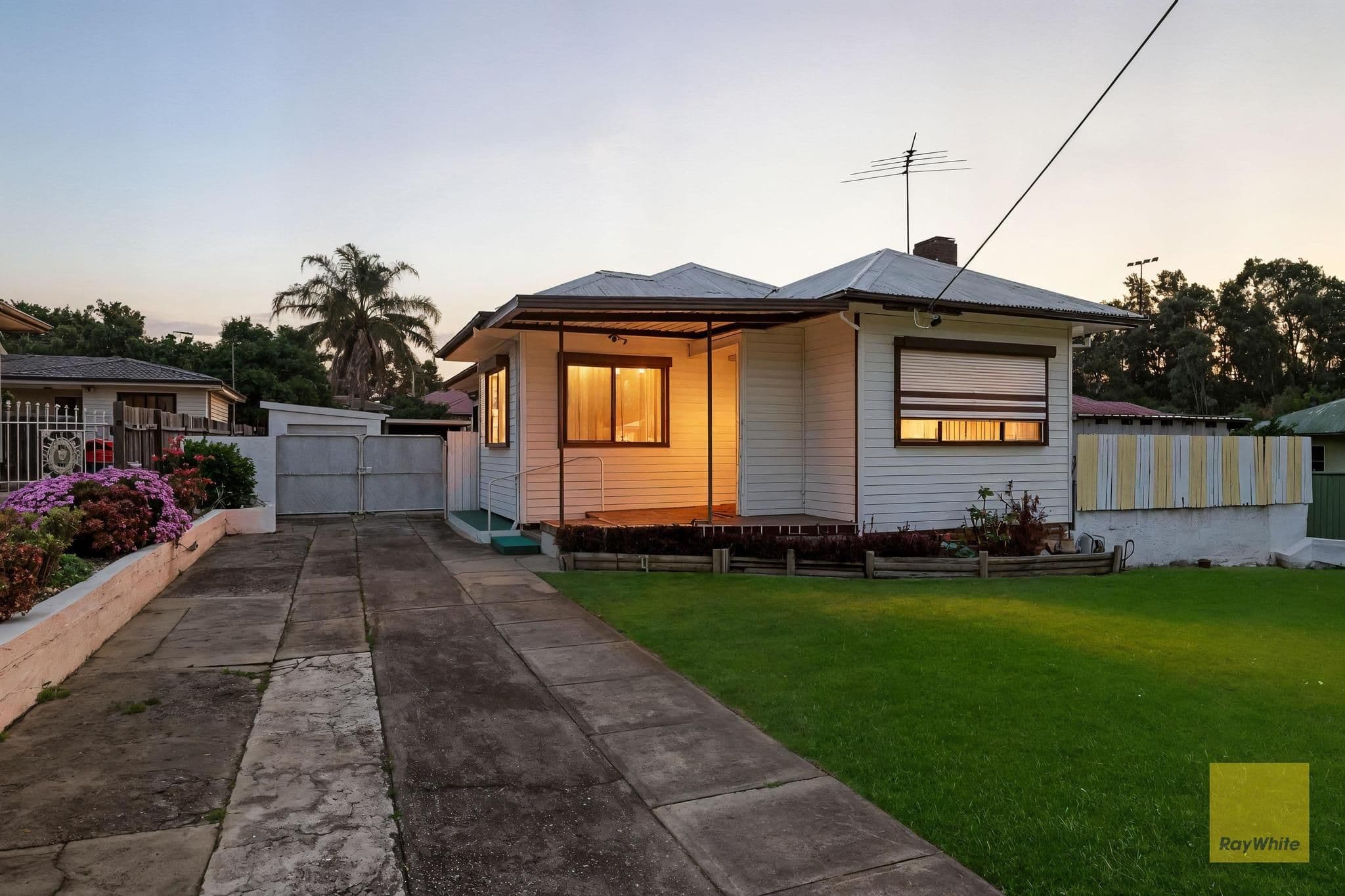 2 Sixth Avenue, Seven Hills NSW 2147, Seven Hills - Image 1