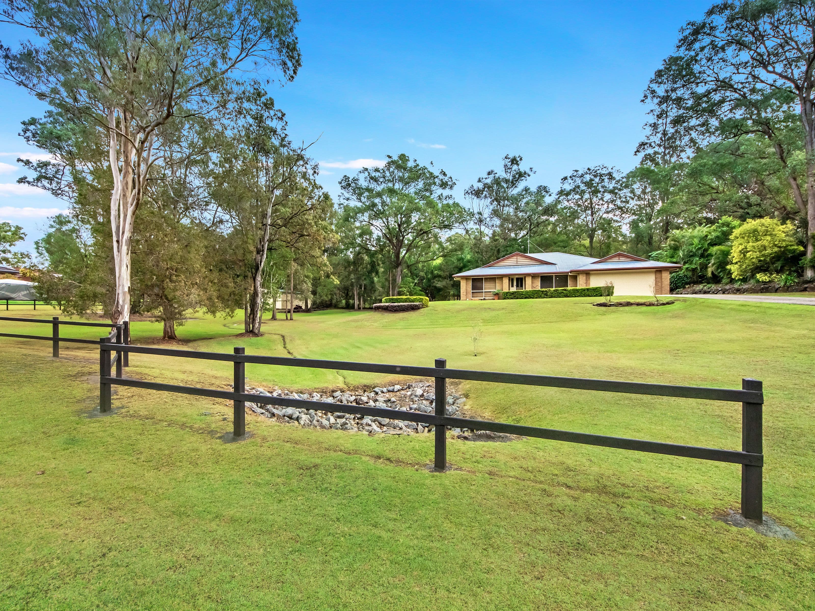 6 Lawnhill Drive, Nerang QLD 4211, Nerang - Thumbnail 3
