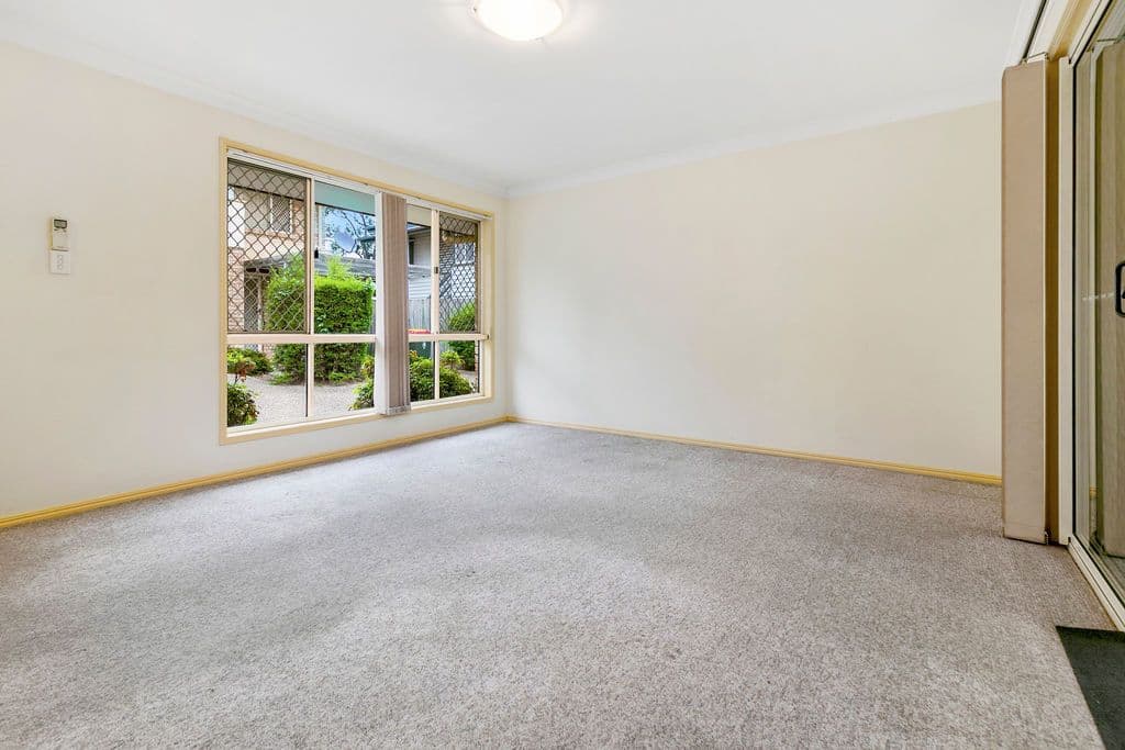 374 Fairfield Road, Yeronga QLD 4104, Yeronga - Thumbnail 4