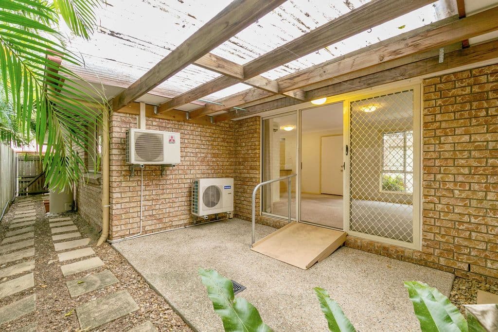374 Fairfield Road, Yeronga QLD 4104, Yeronga - Thumbnail 8