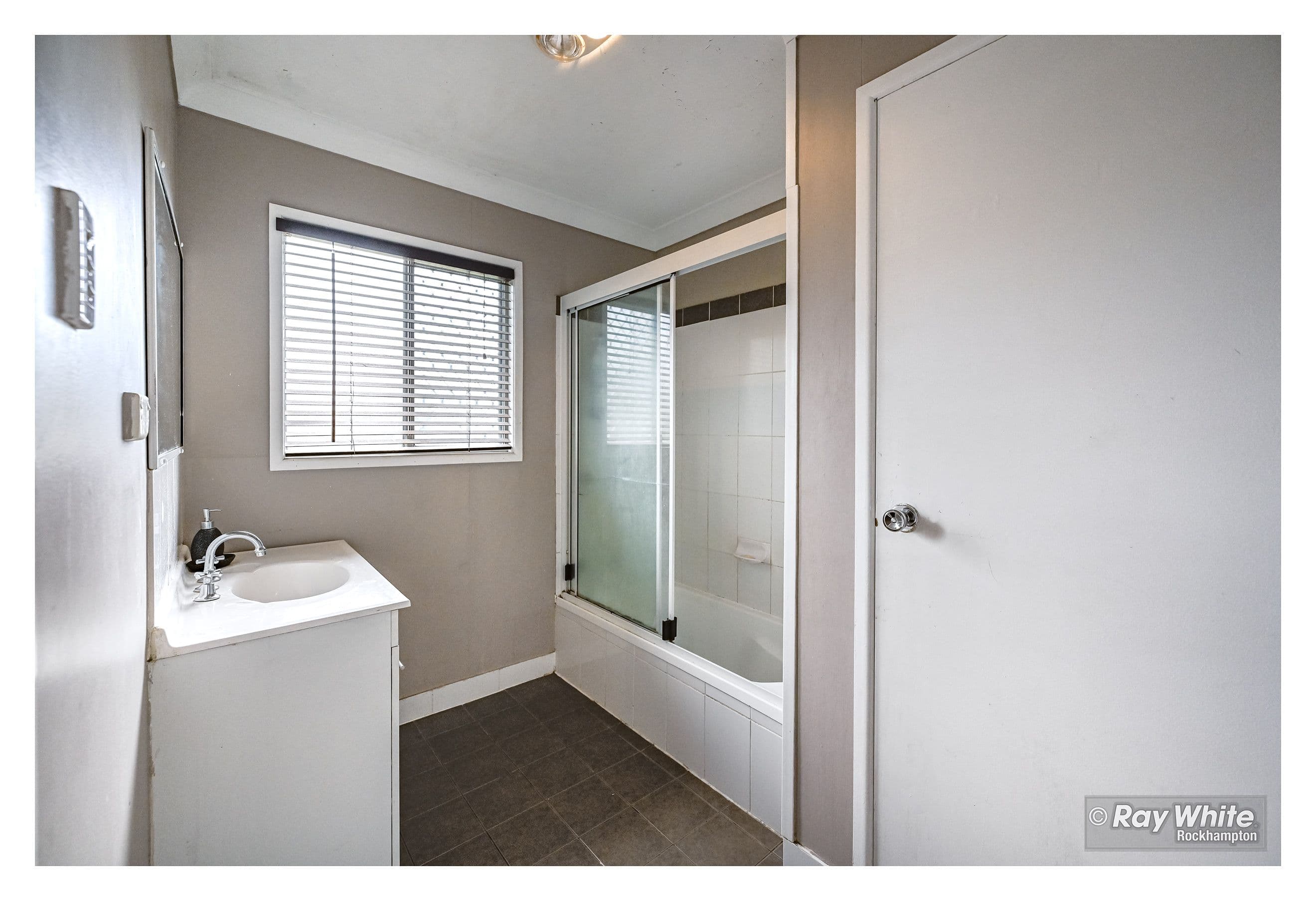 13 Peltophorum Street, Koongal QLD 4701, Koongal - Thumbnail 4