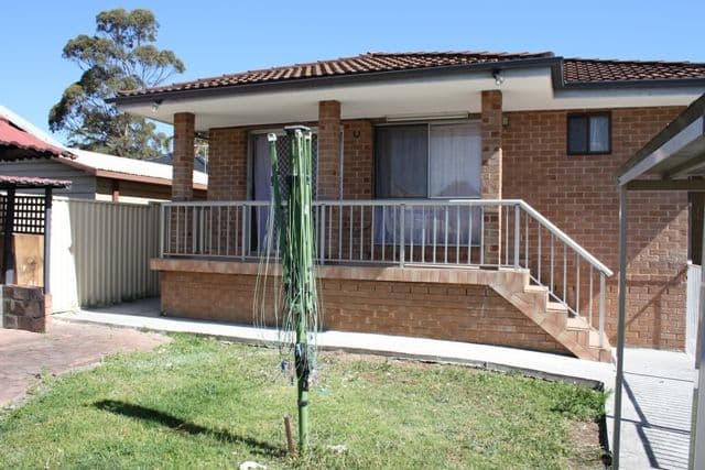 79 Oliveri Crescent, GREEN VALLEY NSW 2168, Green Valley - Thumbnail 8