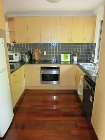 291 Moggill Road, INDOOROOPILLY QLD 4068, Indooroopilly - Thumbnail 3