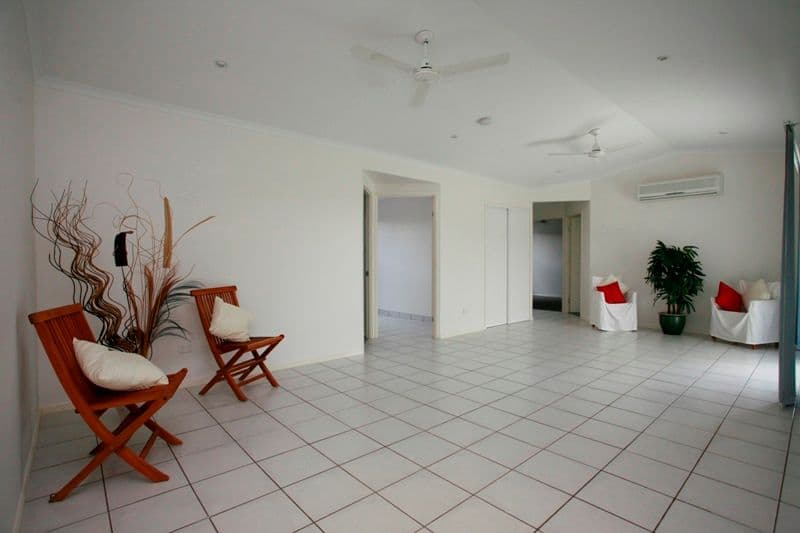 18 Springbrook Parade, IDALIA QLD 4811, Idalia - Thumbnail 6
