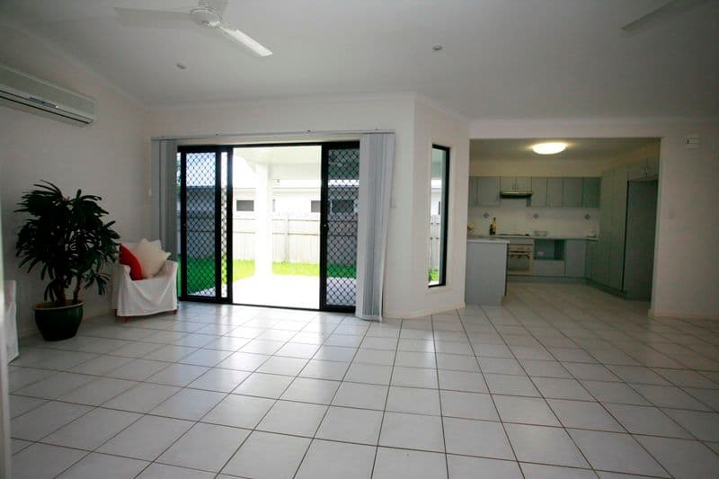 18 Springbrook Parade, IDALIA QLD 4811, Idalia - Thumbnail 7