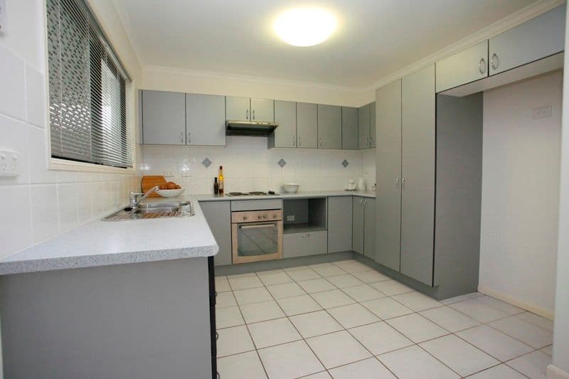 18 Springbrook Parade, IDALIA QLD 4811, Idalia - Thumbnail 8