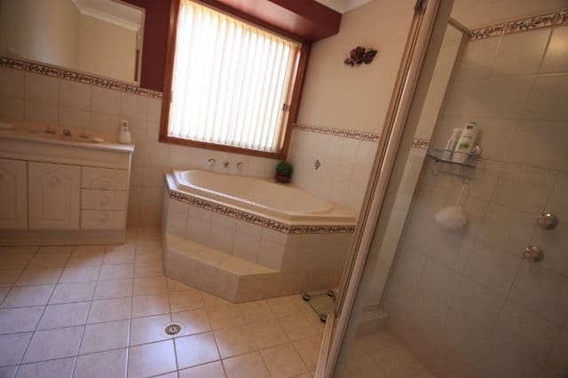 22 Ashford Circuit, CURRANS HILL NSW 2567, Currans Hill - Thumbnail 8