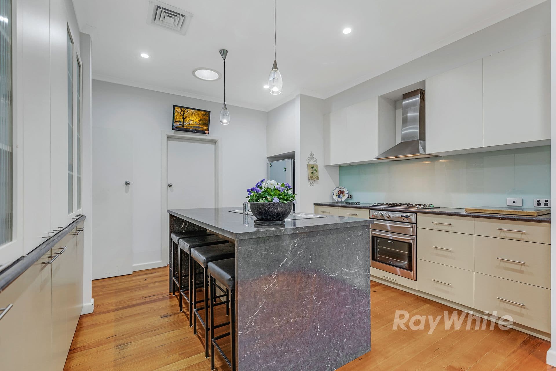 64 Hopwood Street, Echuca VIC 3564, Echuca - Thumbnail 8