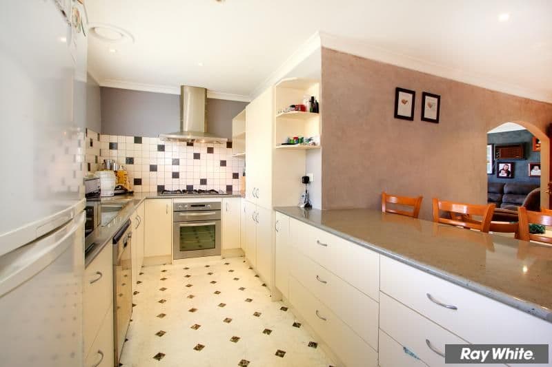 20  Richardson Drive, MORNINGTON VIC 3931, Mornington - Thumbnail 6