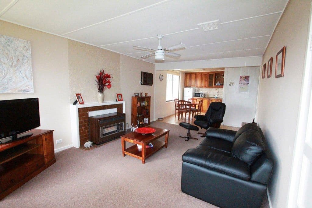 75 Panton Street, Golden Square VIC 3555, Golden Square - Thumbnail 4