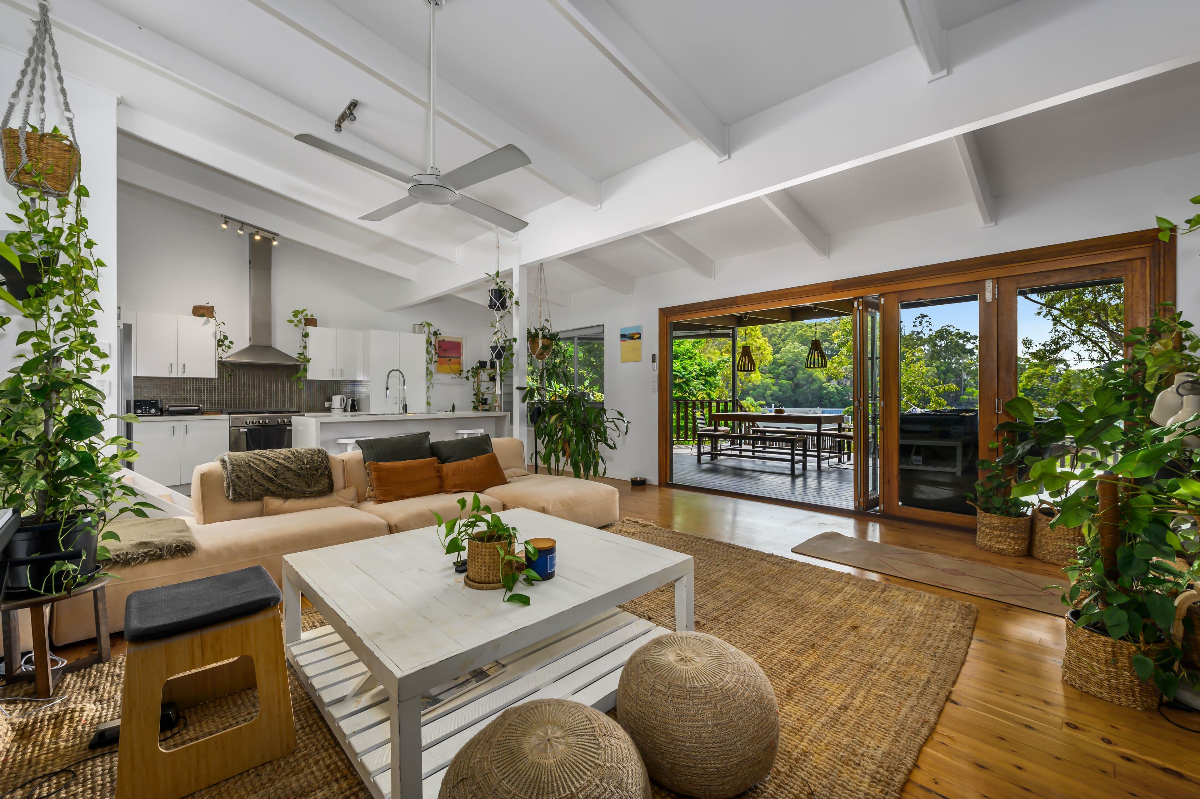 192 West Burleigh Road, Burleigh Heads QLD 4220, Burleigh Heads - Image 1