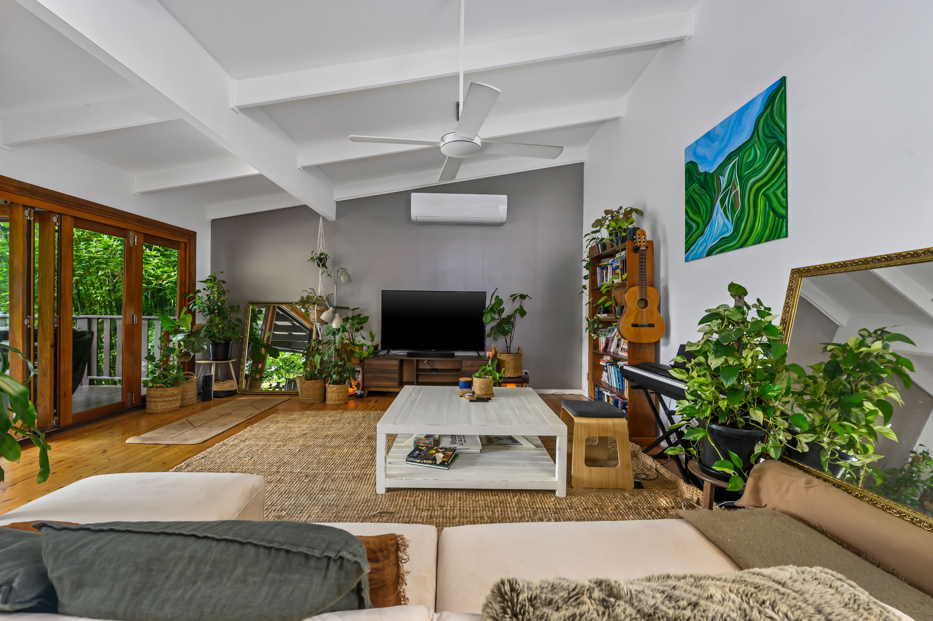 192 West Burleigh Road, Burleigh Heads QLD 4220, Burleigh Heads - Thumbnail 4