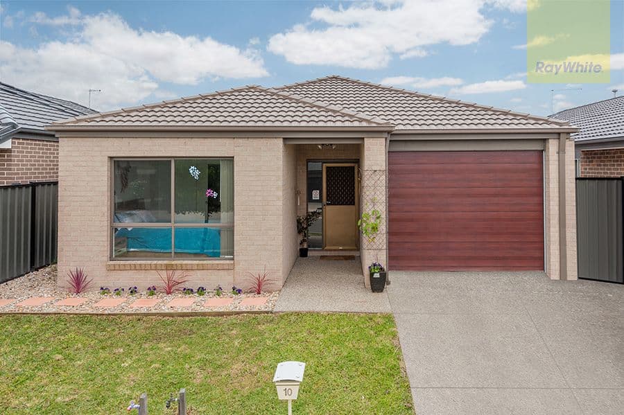 10 Taylan Street, Craigieburn VIC 3064, Craigieburn - Image 1