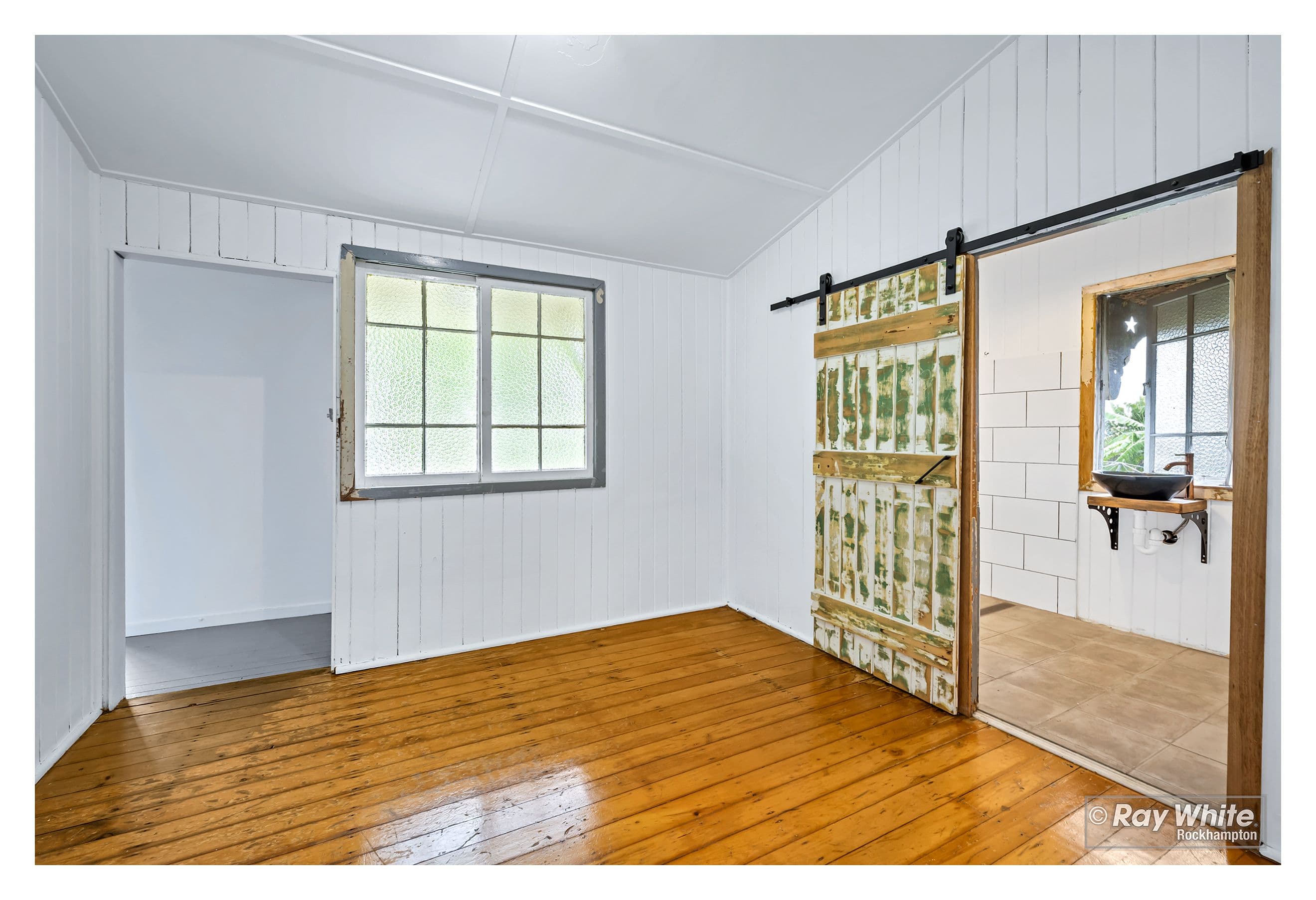 384 East Street, Depot Hill QLD 4700, Depot Hill - Thumbnail 5