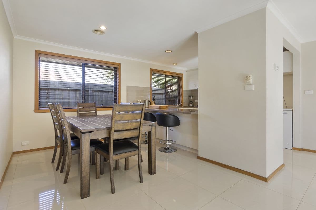 7 Carey Close, Werribee VIC 3030, Werribee - Thumbnail 6
