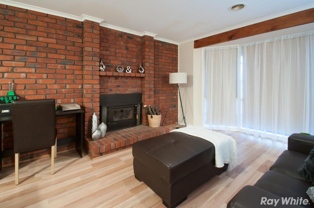 156 Mossfiel Drive, HOPPERS CROSSING VIC 3029, Hoppers Crossing - Thumbnail 2