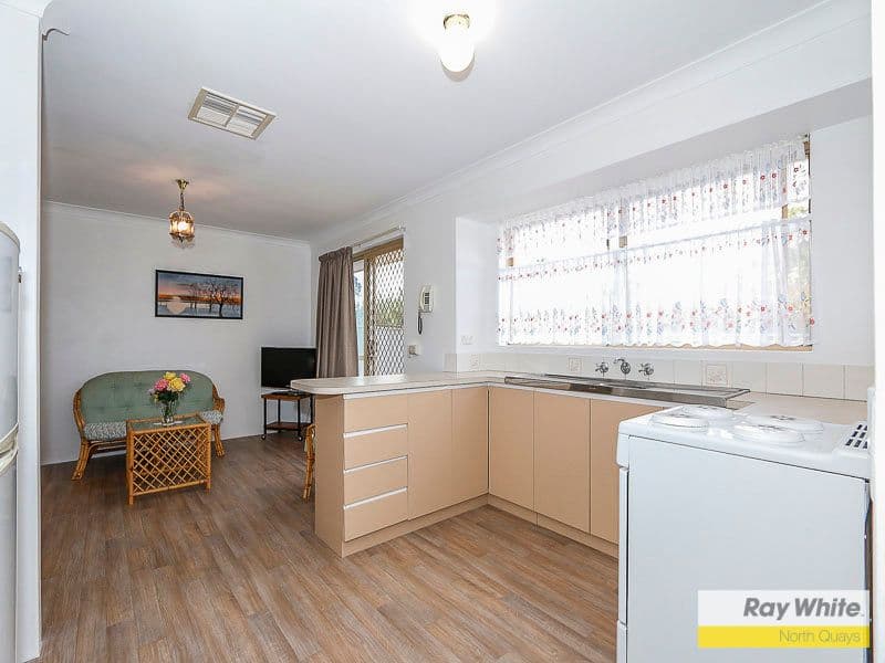 4 Pinafore Court, Duncraig WA 6023, Duncraig - Thumbnail 3