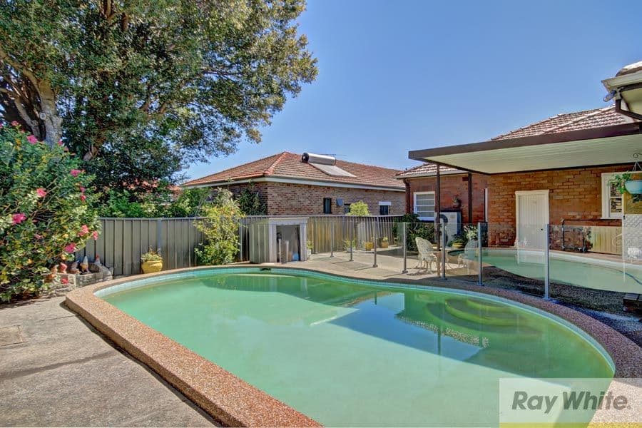 10 Prince Edward Street, CARLTON NSW 2218, Carlton - Thumbnail 2