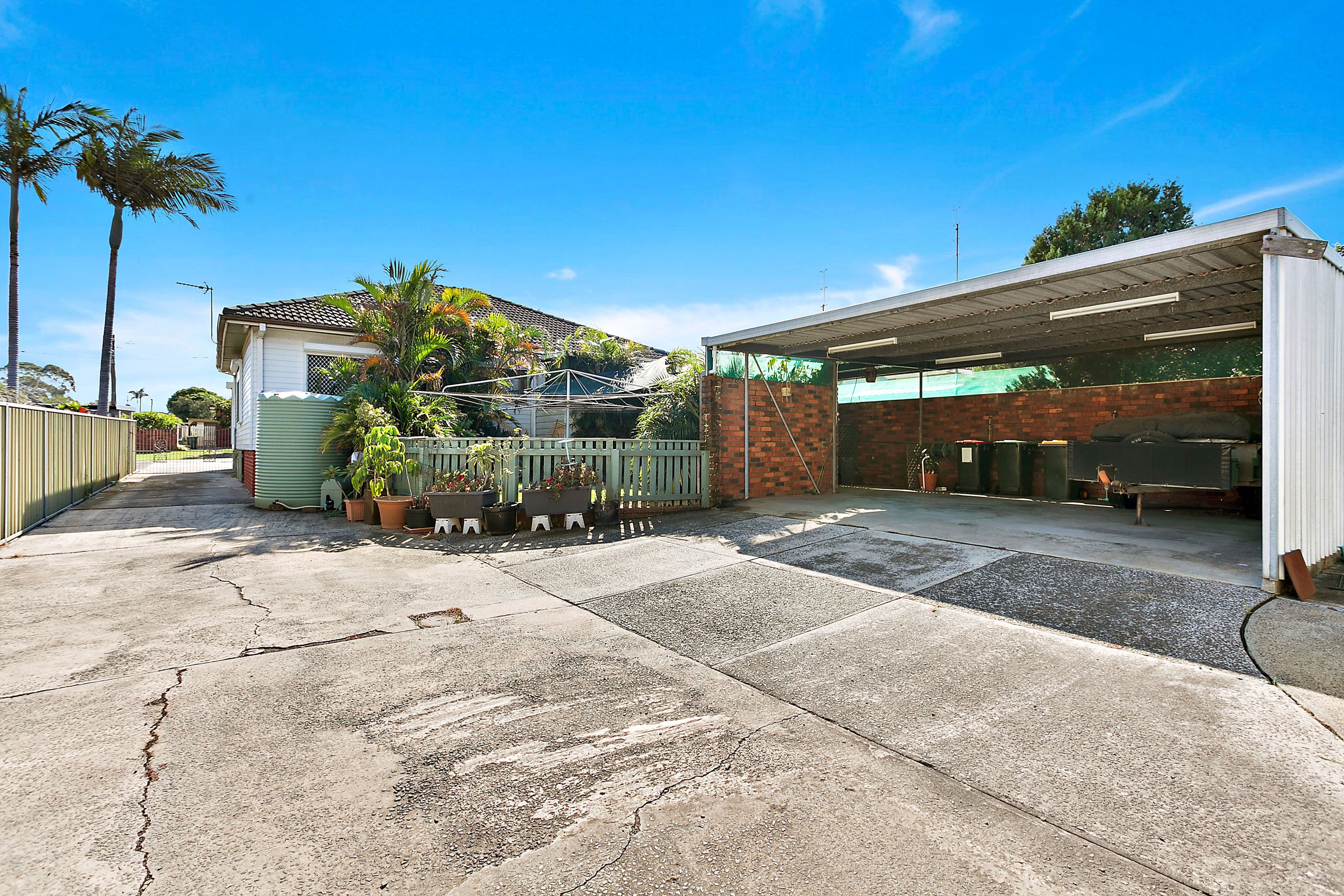 73 Kingston Street, Oak Flats - Thumbnail 8