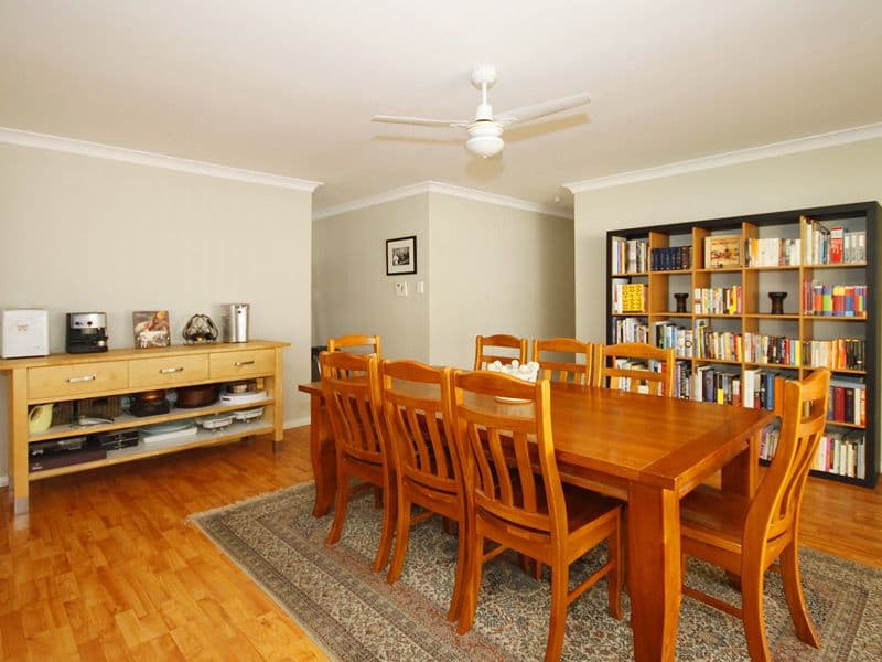 7 Hazelwood Ramble, BALLAJURA WA 6066, Ballajura - Thumbnail 5