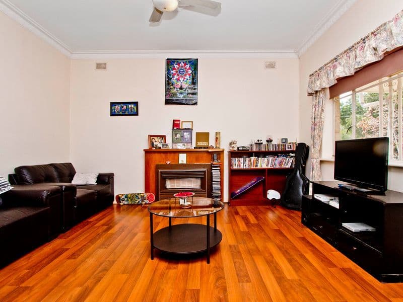 11 Hartman Avenue, Felixstow SA 5070, Felixstow - Thumbnail 4
