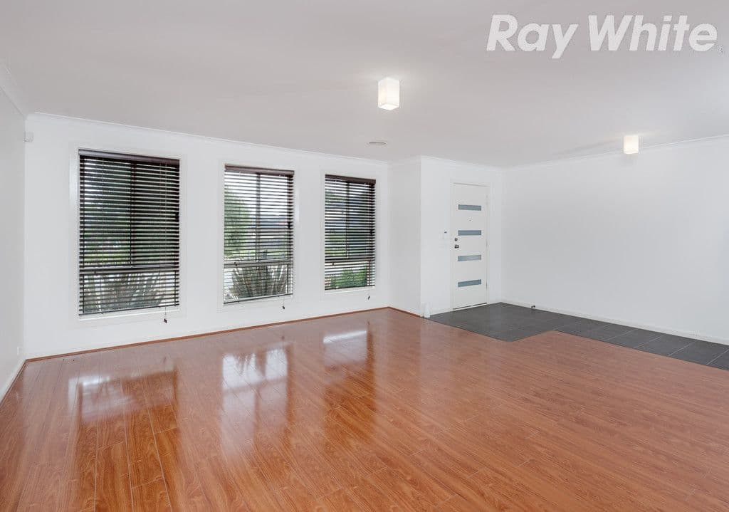 2 Willie-Wagtail Drive, South Morang VIC 3752, South Morang - Thumbnail 2
