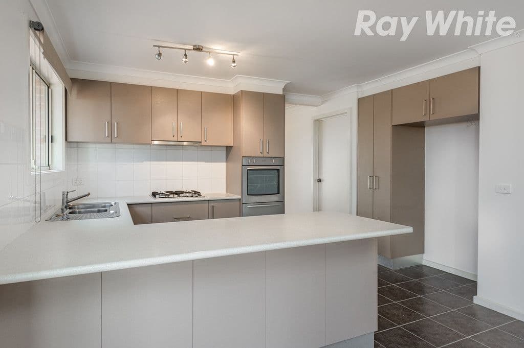 2 Willie-Wagtail Drive, South Morang VIC 3752, South Morang - Thumbnail 4