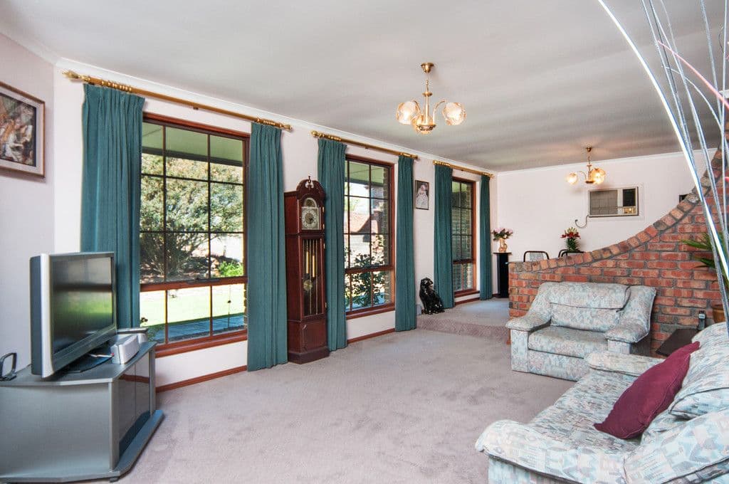 4 Lowry Court, FLAGSTAFF HILL SA 5159, Flagstaff Hill - Thumbnail 4