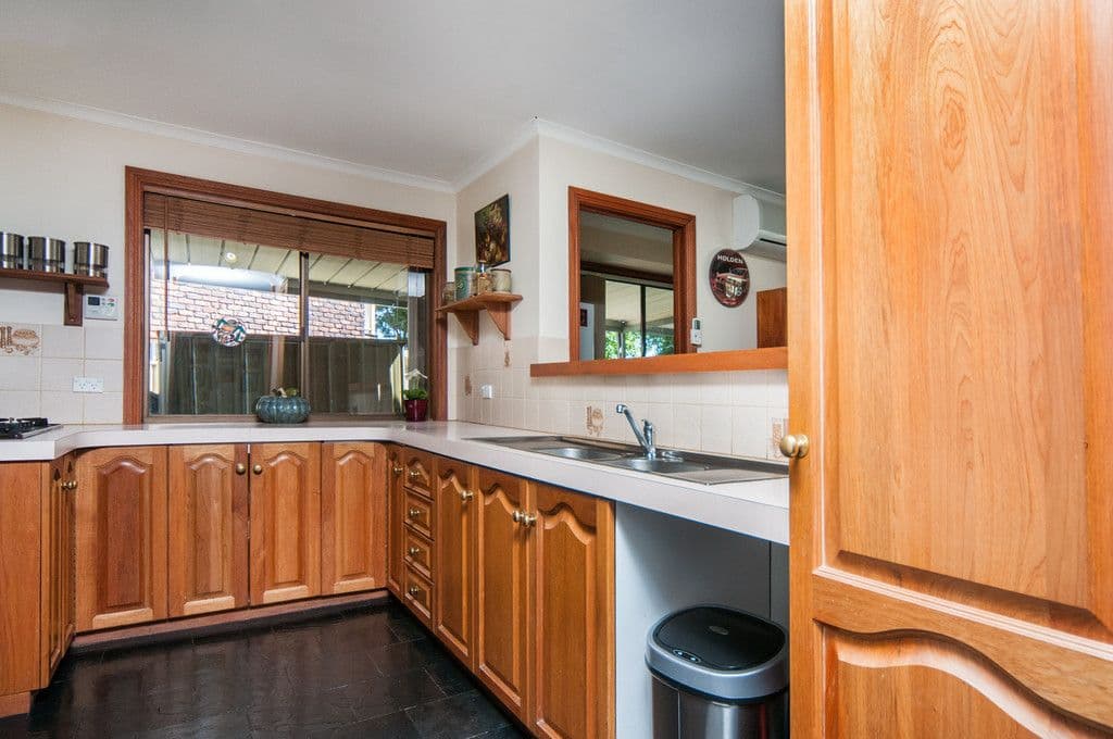 4 Lowry Court, FLAGSTAFF HILL SA 5159, Flagstaff Hill - Thumbnail 6