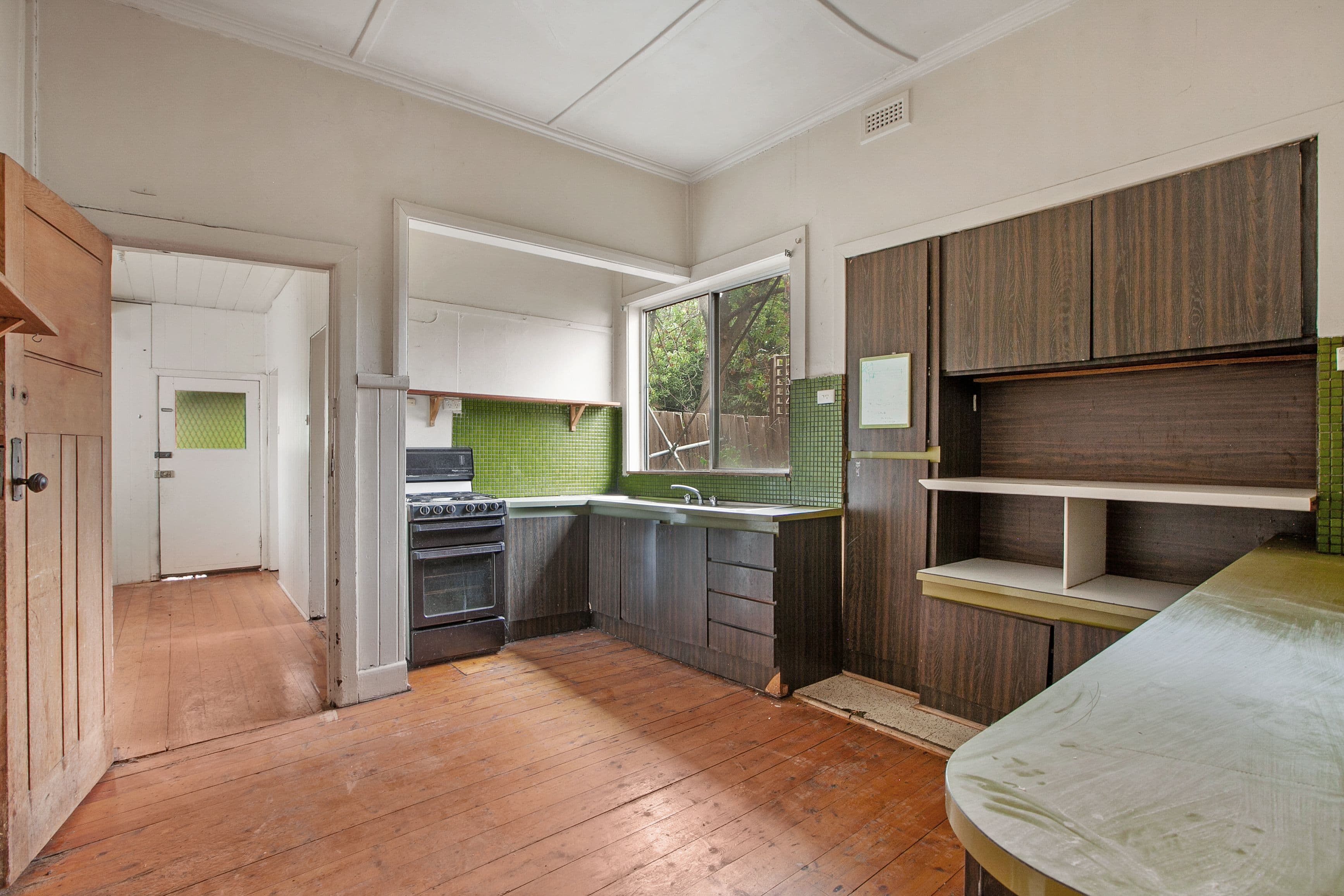 18 Mt Pleasant Road, Preston VIC 3072, Preston - Thumbnail 3