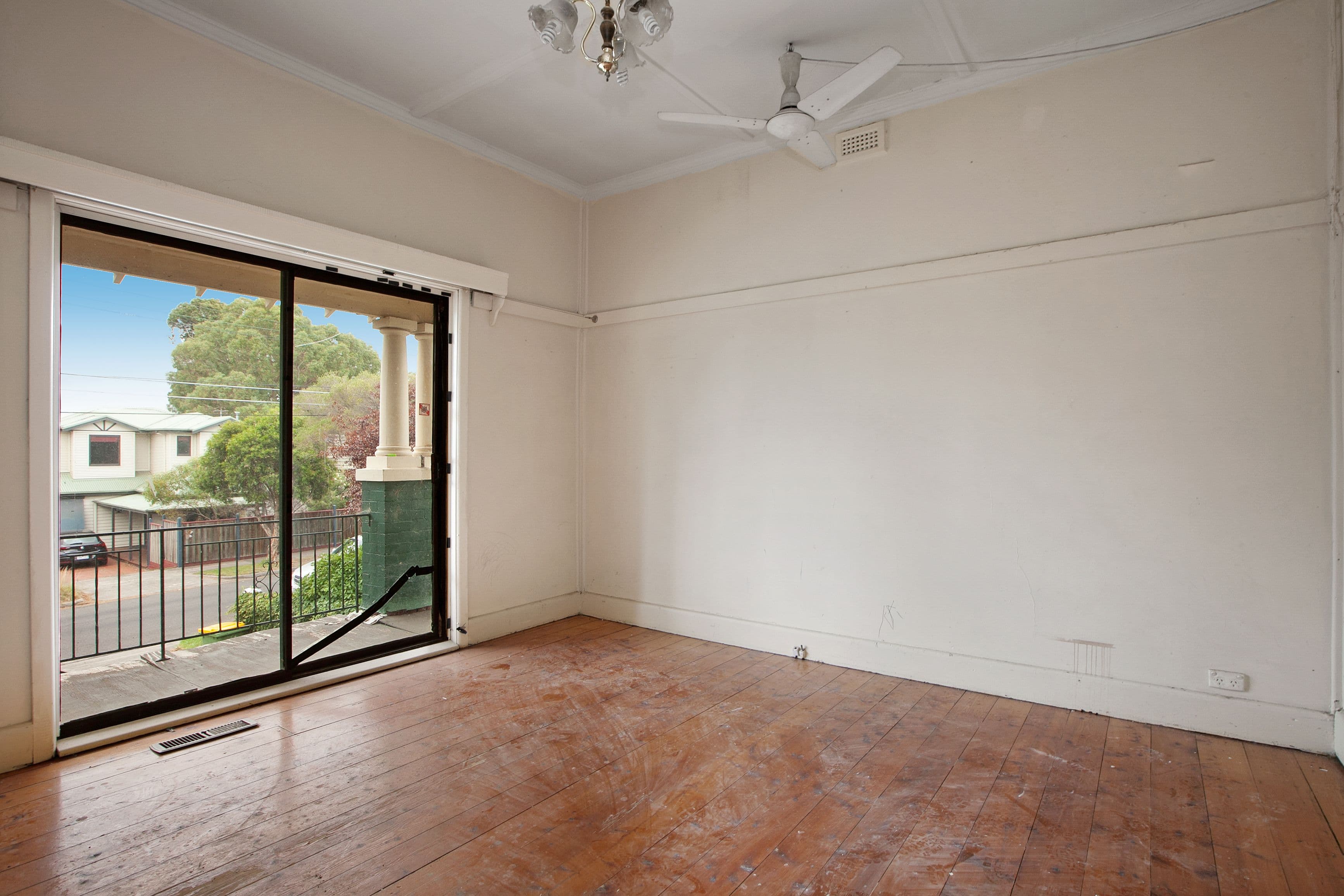 18 Mt Pleasant Road, Preston VIC 3072, Preston - Thumbnail 4