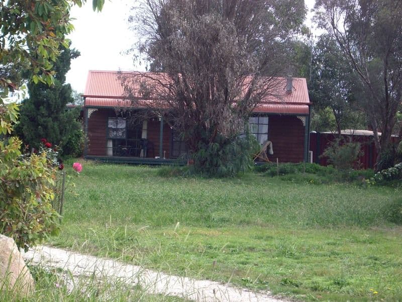 12 Gillespie Street, TABILK VIC 3607, Tabilk - Thumbnail 2