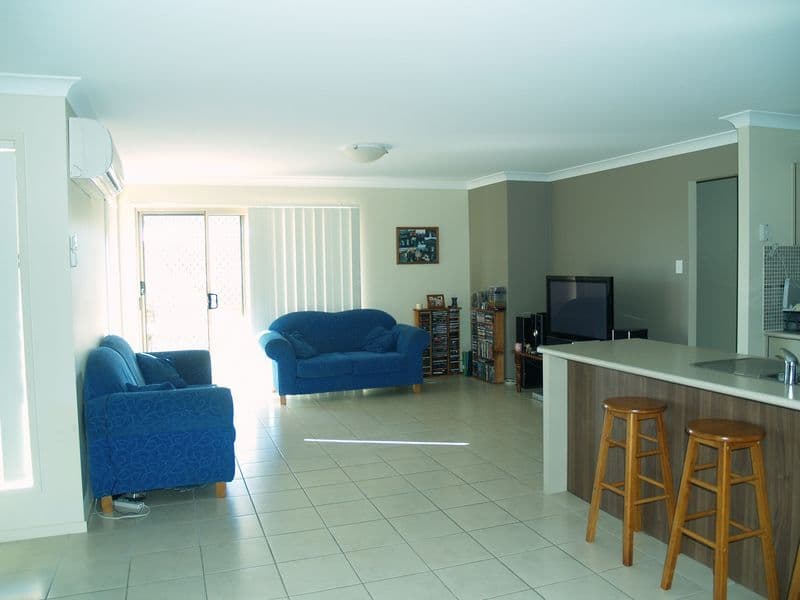 42  Paul Drive, REGENTS PARK QLD 4118, Regents Park - Thumbnail 4