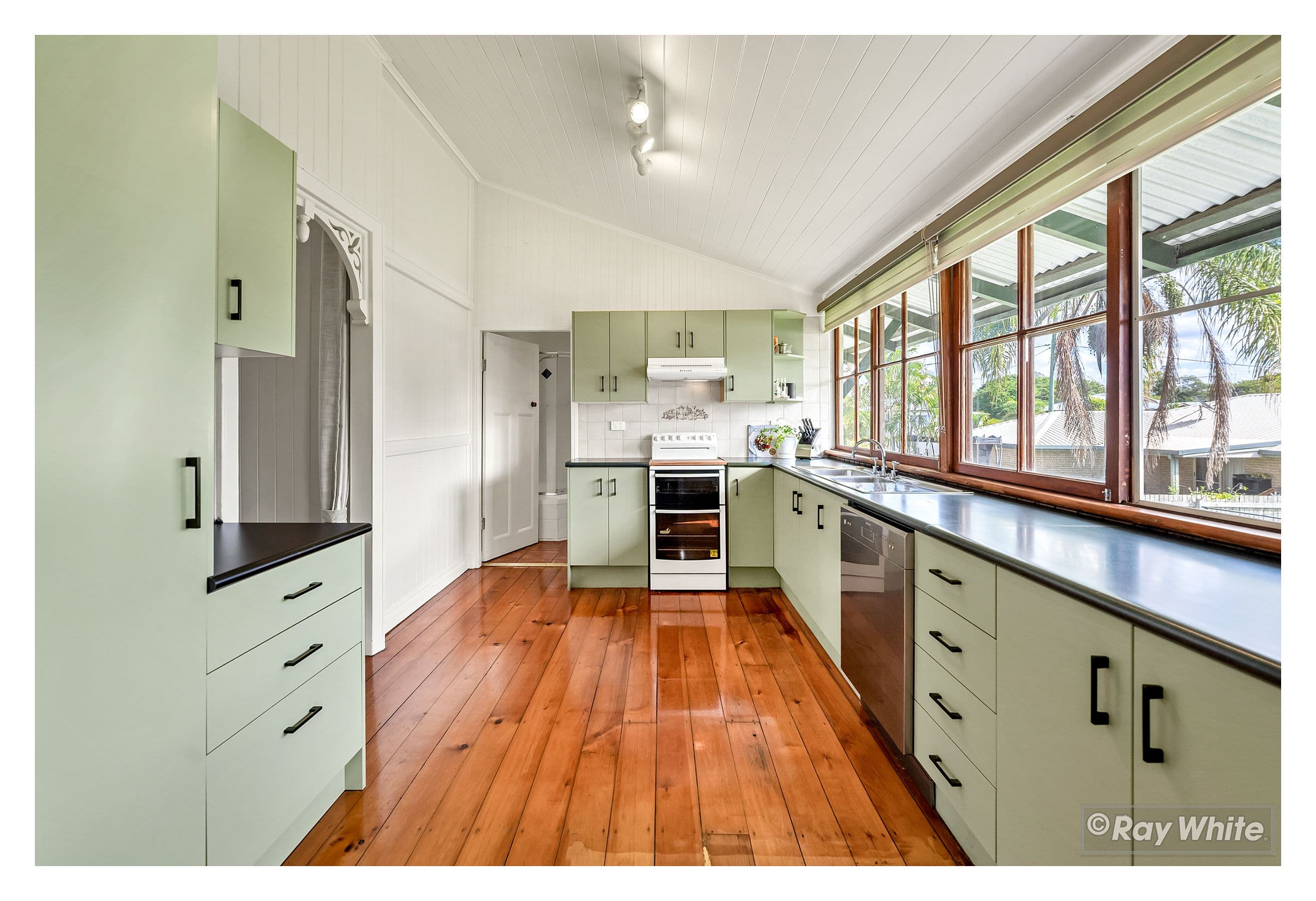 16A Main Street, Park Avenue QLD 4701, Park Avenue - Thumbnail 3
