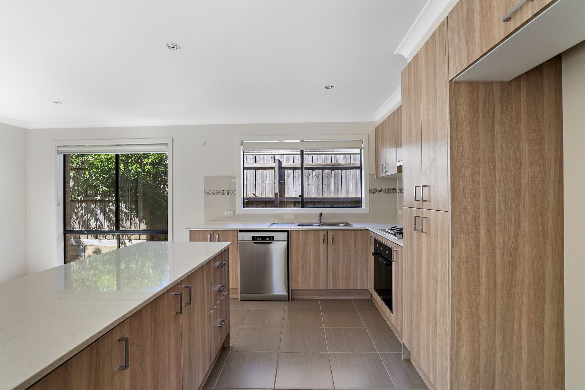 6 Premier Lane, Garfield VIC 3814, Garfield - Thumbnail 3