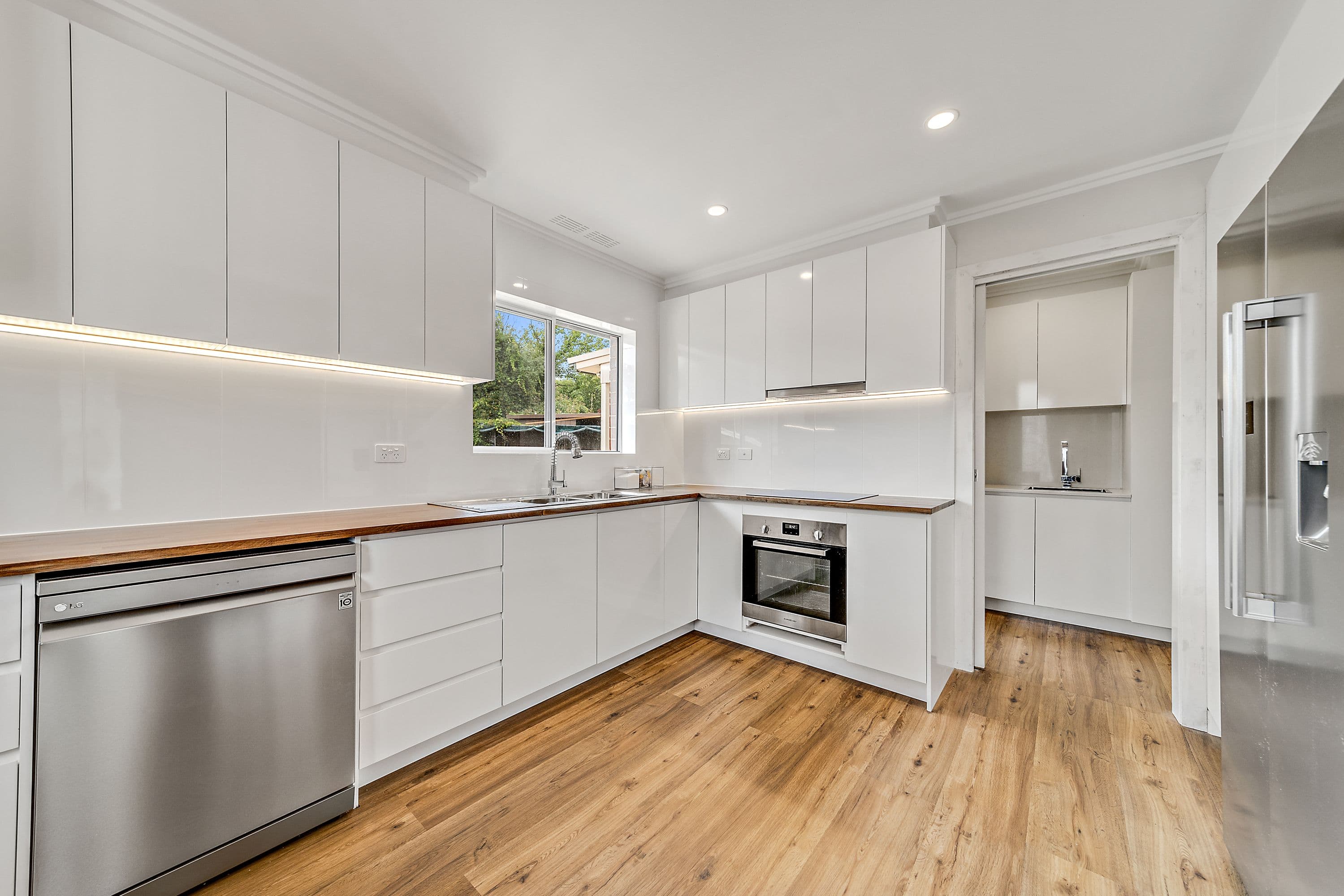 16 Newbery Crescent, Page ACT 2614, Page - Thumbnail 6