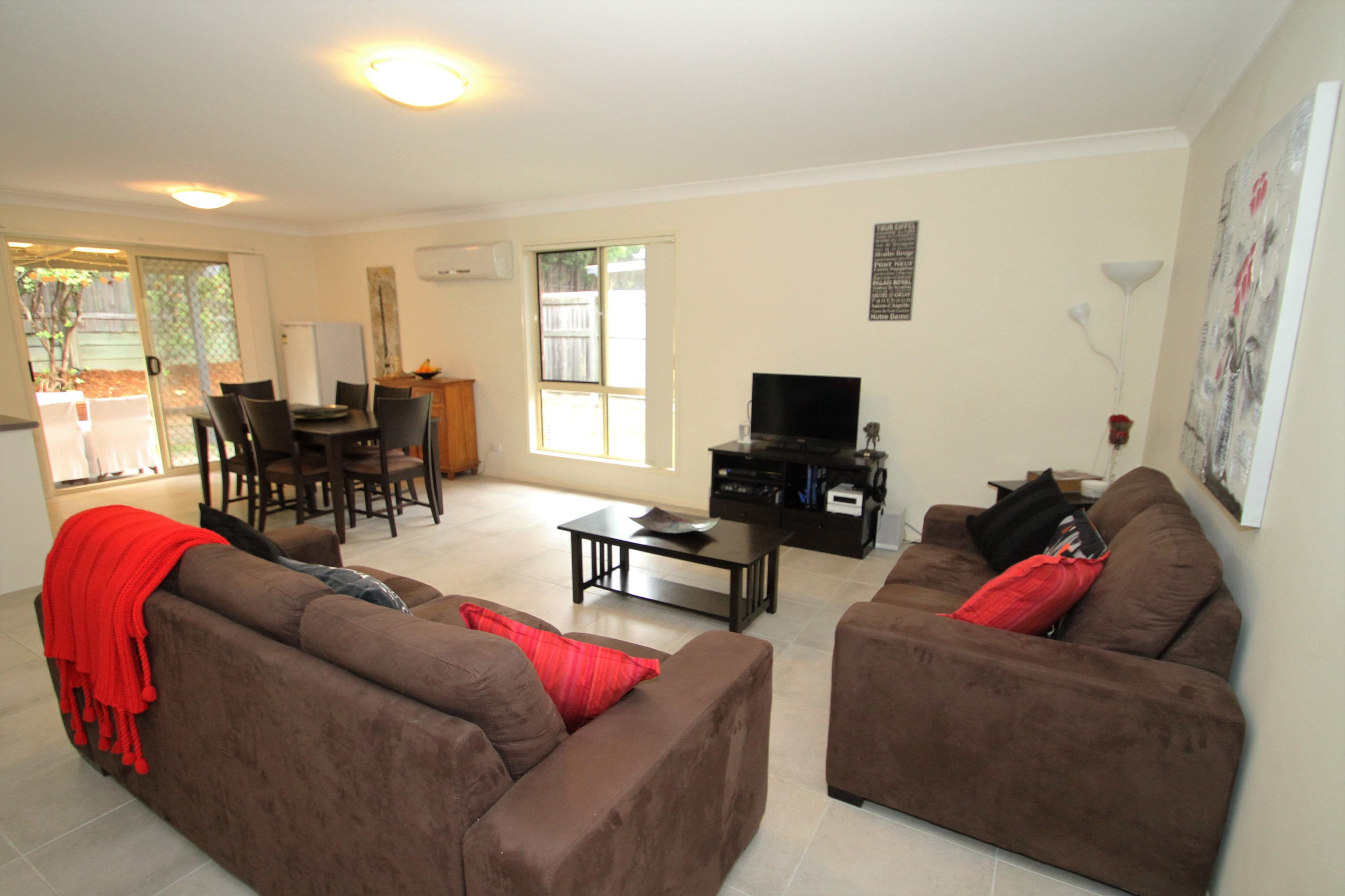 580 BROWNS PLAINS Road, Marsden QLD 4132, Marsden - Thumbnail 2